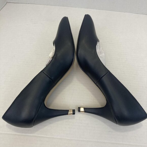 NEW Womens Size 9.5 Pointed Toe Heels Comfort Pumps Black Gold Detail Classic - Picture 9 of 10